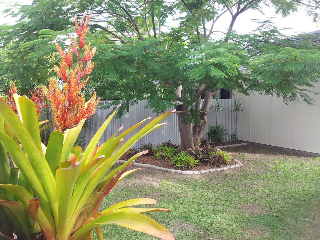 Bluegrass Bnb Bundaberg Bagian luar foto