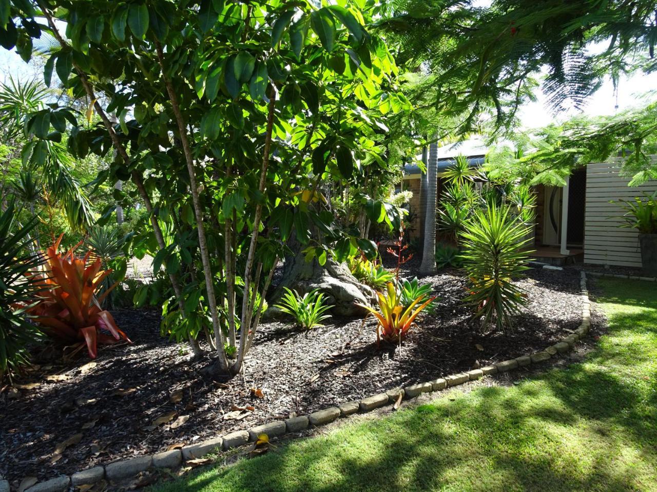 Bluegrass Bnb Bundaberg Bagian luar foto